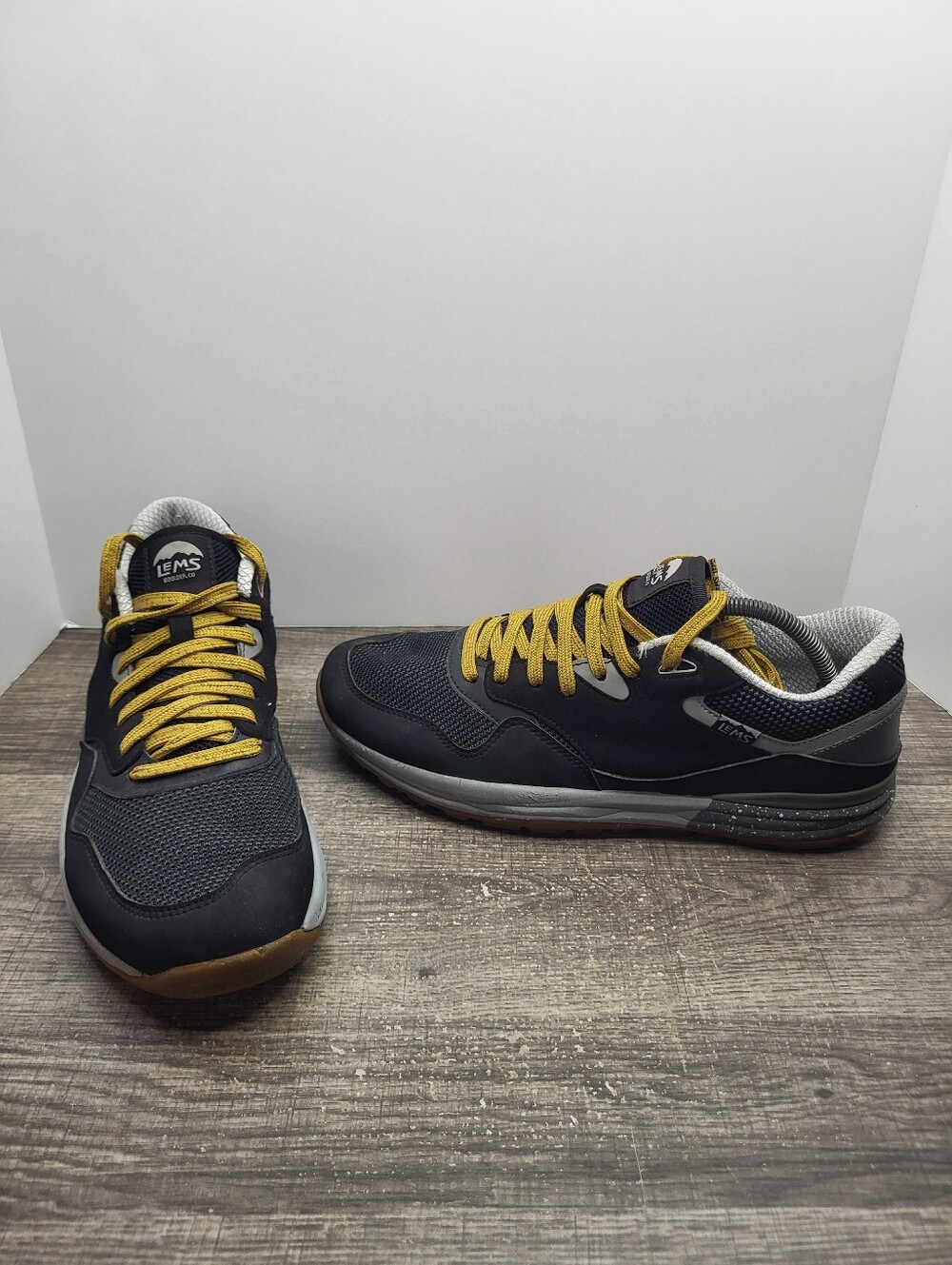 Lems Shoes Black Trailhead Minimalist Hiking Trail Barefoot Mens Size 10.5